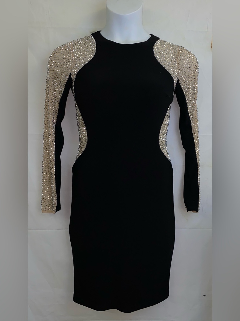 Xscape Beaded Contour Dress Black Nude Silver Size 2